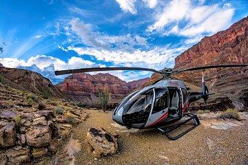 Sky-High Adventures: The Best Helicopter ⁢tours Over Las Vegas